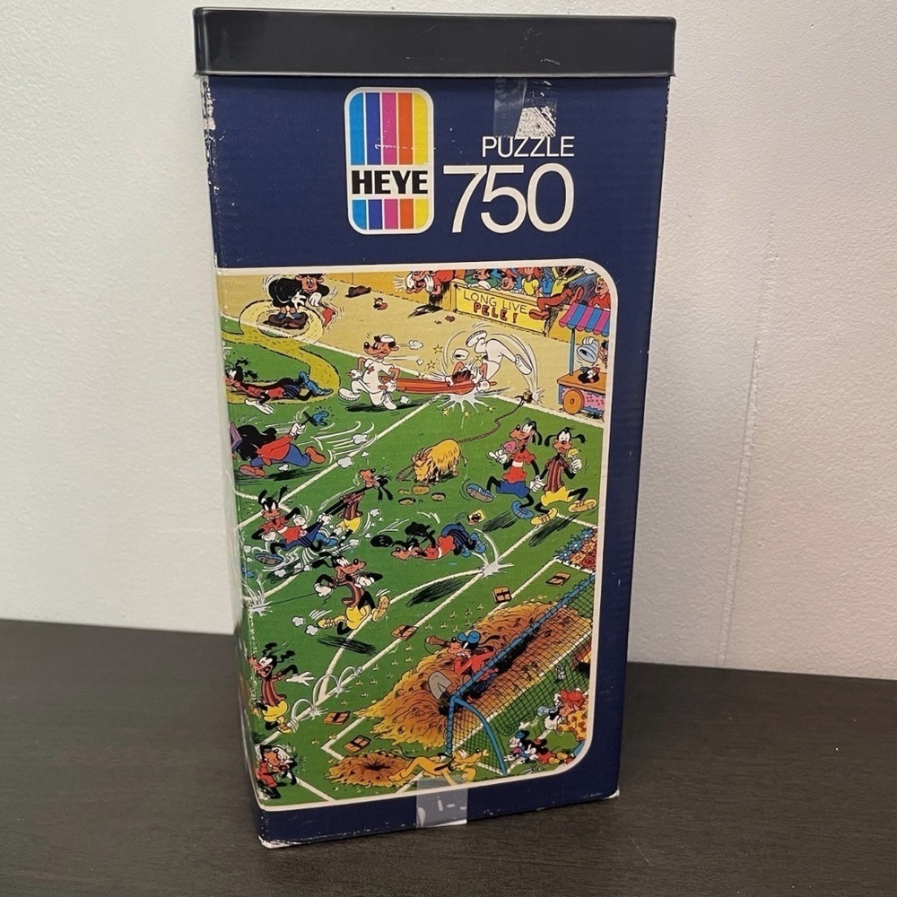 Heye Walt Disney 1:0 For Sport Goofy - 750 Piece Puzzle - 1983 - Picture 2 of 10